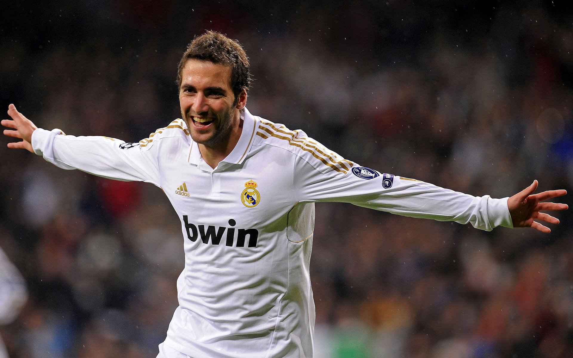 电脑智能分析：比赛逐局追踪数据